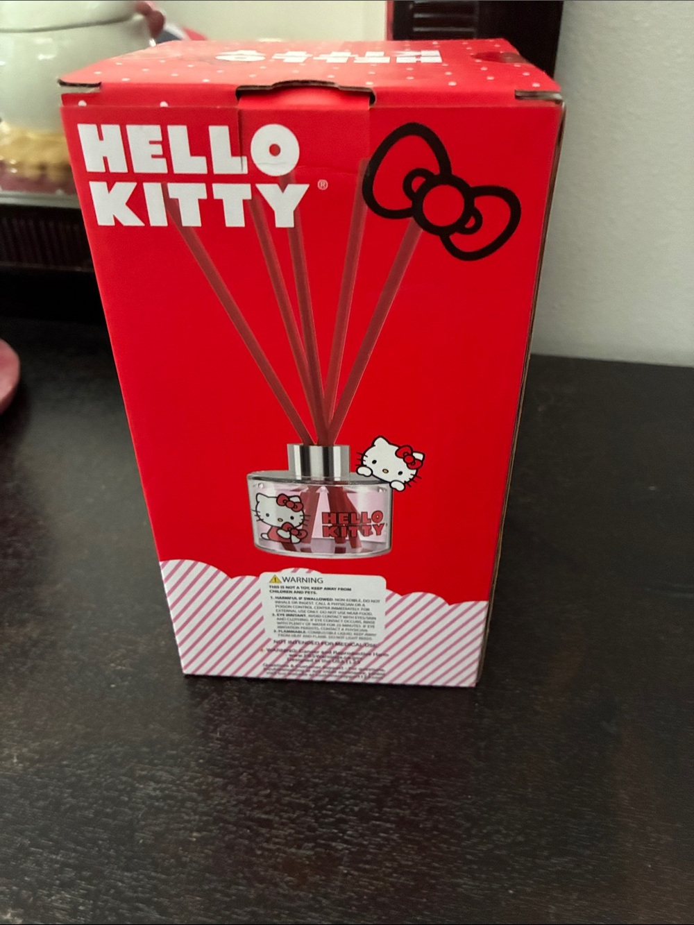 Hello Kitty Red Decorative Reed Diffuser Packaging
